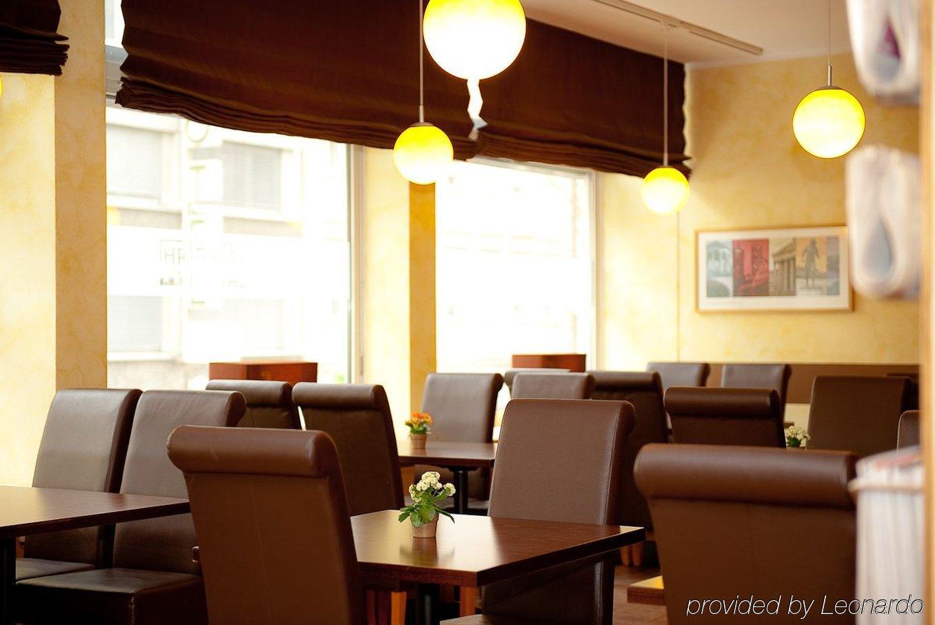 Hotel Royal Münih Restoran fotoğraf